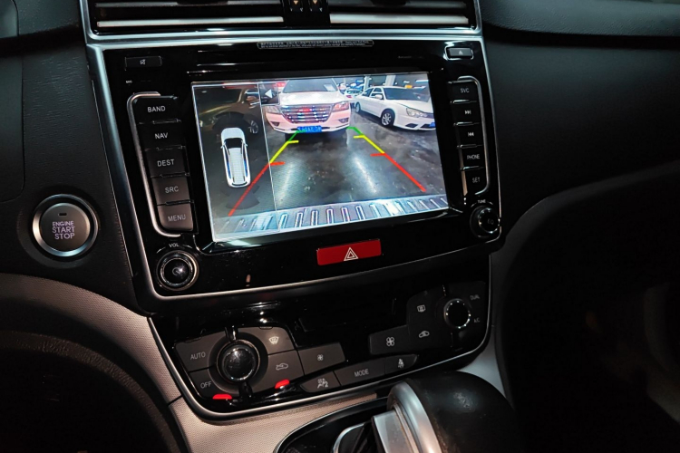 哈弗H6 2017款 蓝标 运动版 1.5T 自动两驱豪华型中控内饰16