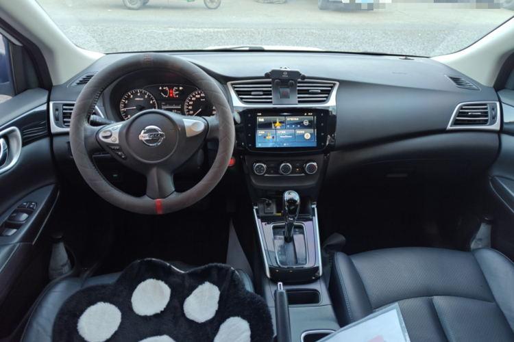 日产 轩逸 2019款 1.6XV CVT智联尊享版 国V中控内饰12