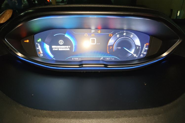 标致4008 2019款 400THP 豪华GT版中控内饰15