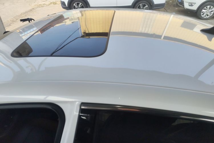 长安 逸动 2023款 畅享版 PLUS 蓝鲸NE 1.4T GDI DCT尊贵版局部细节57