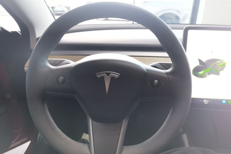 特斯拉 Model 3 2022款 后轮驱动版中控内饰13