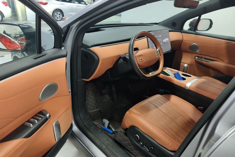 长安启源E07 2025款 纯电 四驱 90kWh Ultra高性能版中控内饰7003