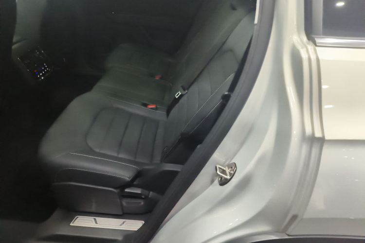 大众 途昂 2019款 330TSI 两驱豪华版 国V中控内饰7004