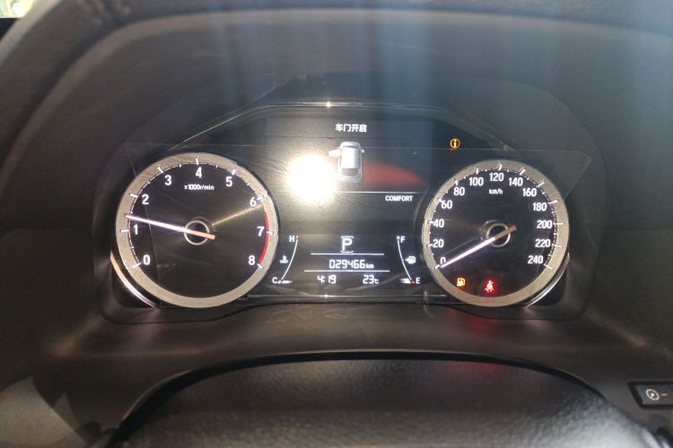 本田UR-V 2020款 240TURBO 两驱致悦版中控内饰14