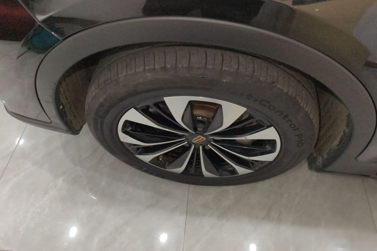 红旗HS7 2021款 2.0T DCT两驱智联旗享版车身外观6007