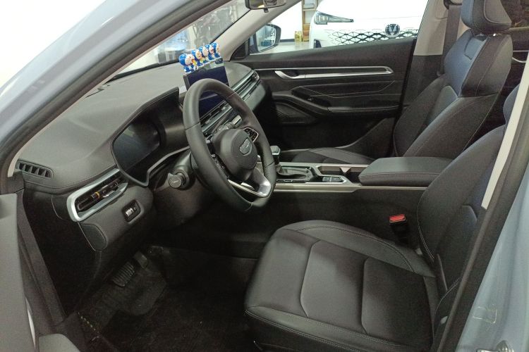 吉利汽车 帝豪 2025款 第4代 1.5L CVT尊贵型中控内饰19