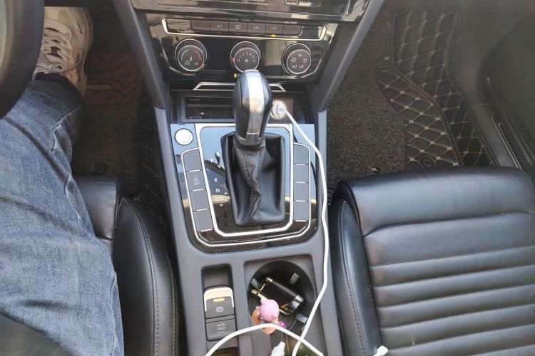 大众 迈腾 2018款 330TSI DSG 领先型中控内饰18