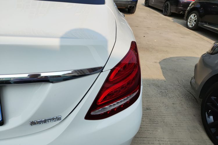 奔驰C级 2018款 C 200 L 运动版车身外观6006