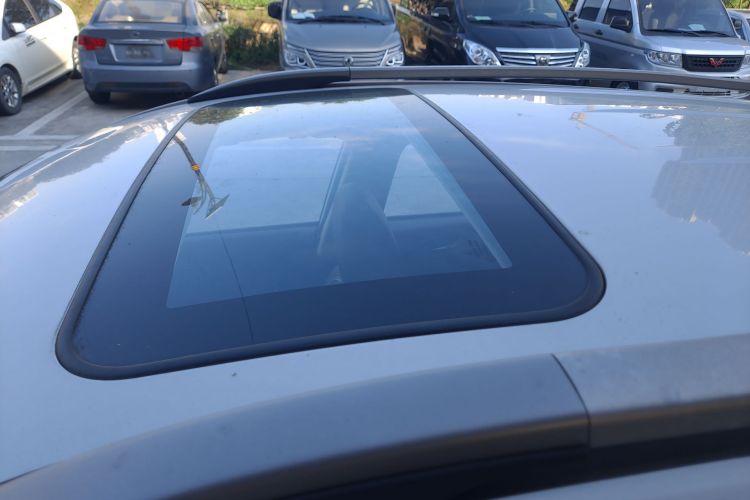 猎豹汽车 猎豹CS10 2017款 1.5T CVT尊贵型局部细节57