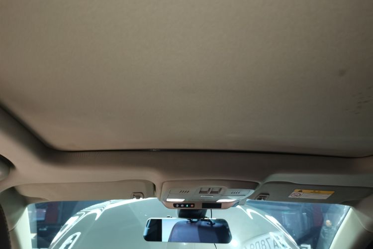 别克 昂科威 2014款 28T 四驱全能旗舰型中控内饰22