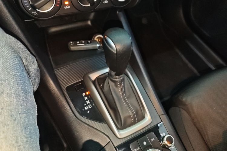 马自达3 昂克赛拉 2017款 三厢 1.5L 自动舒适型 国V中控内饰18