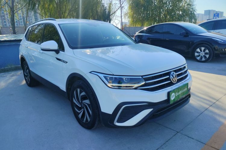 大众 途观L 2022款 330TSI 自动两驱舒享版车身外观6002