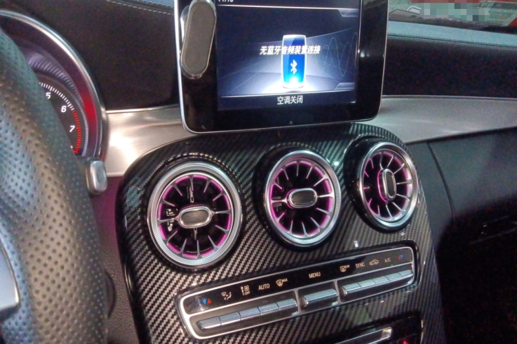 奔驰C级(进口) 2018款 C 200 轿跑车中控内饰16