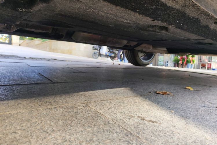 领克06 2020款 1.5T 耀Halo局部细节9004