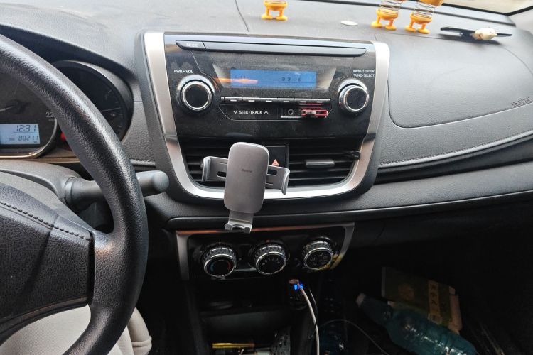 丰田 威驰 2019款 1.5L 手动创行版中控内饰16