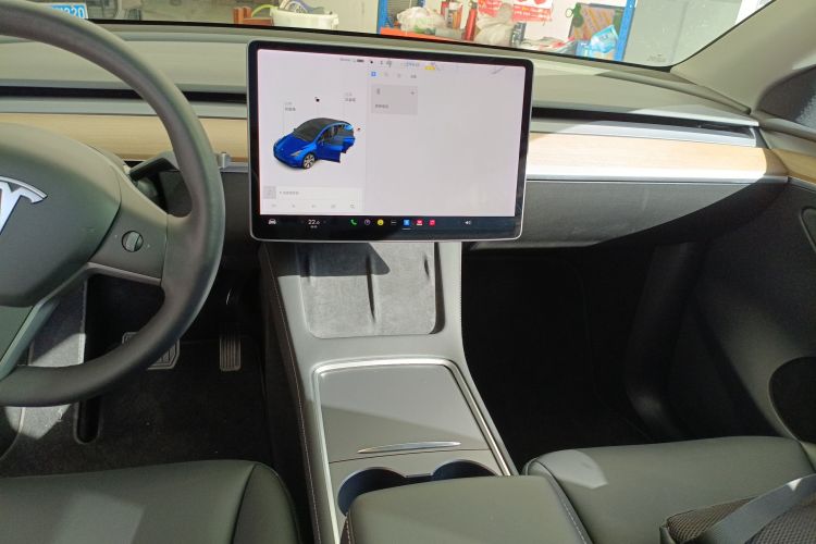 特斯拉 Model Y 2021款 标准续航后驱版中控内饰16