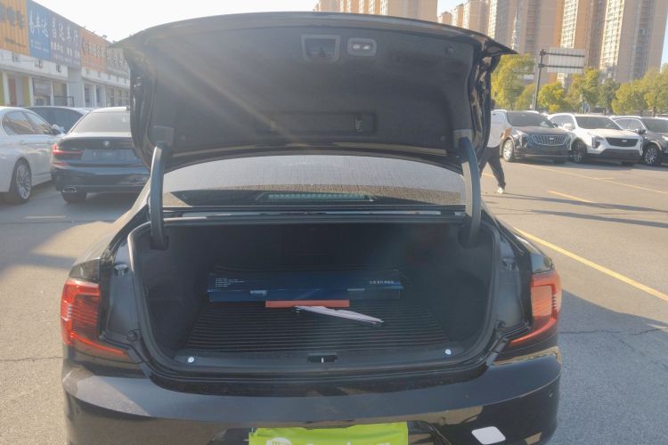 沃尔沃S90 2022款 B5 智逸豪华版局部细节23