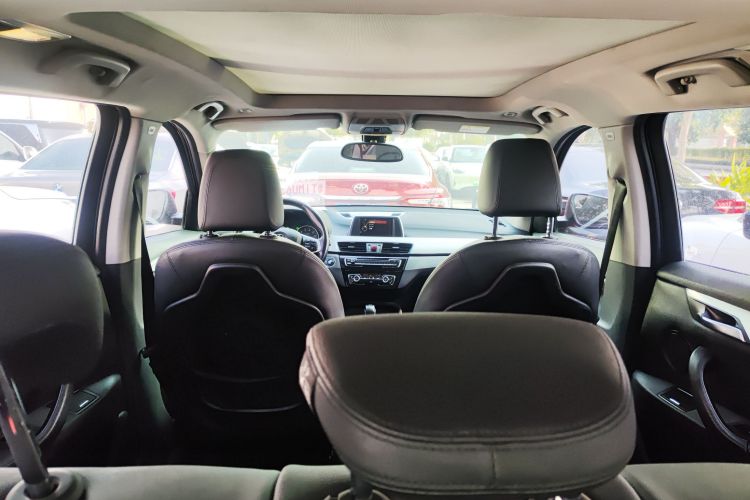 宝马X1 2016款 sDrive18Li 时尚型局部细节22