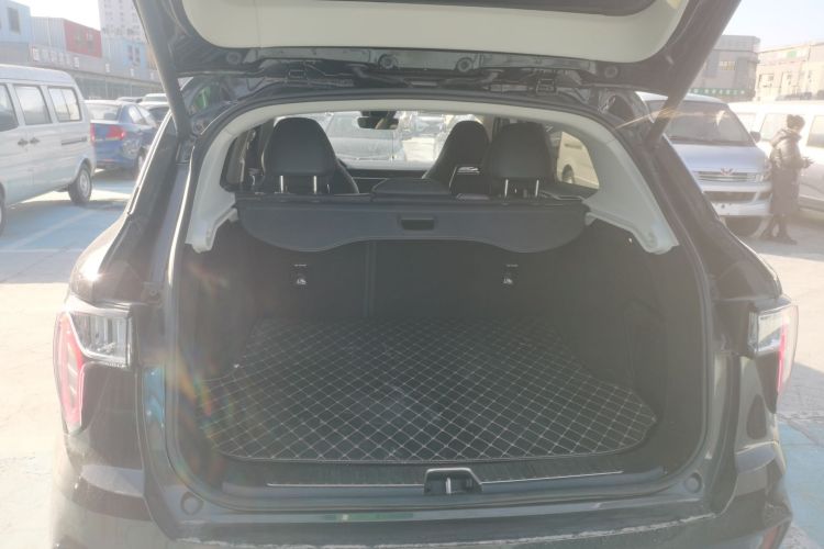 领克01 2021款 2.0TD 两驱型Pro局部细节23