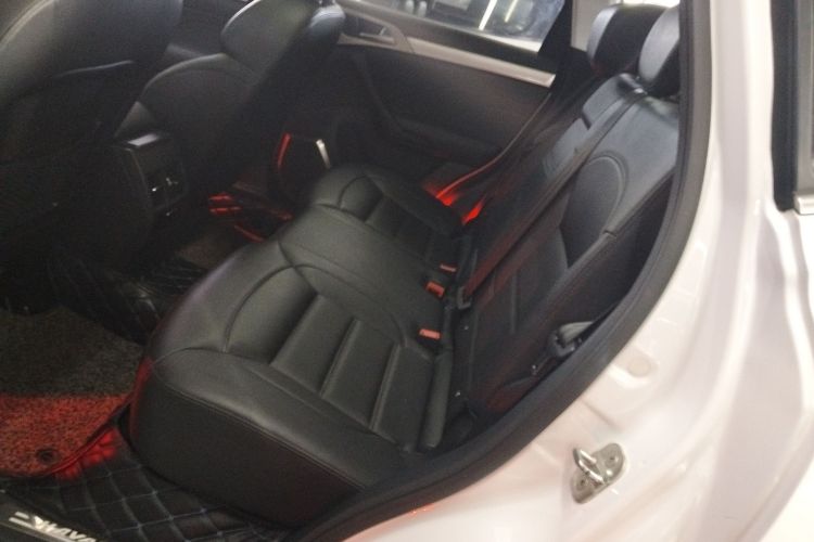 哈弗H7 2016款 蓝标H7 2.0T 自动豪华型中控内饰21