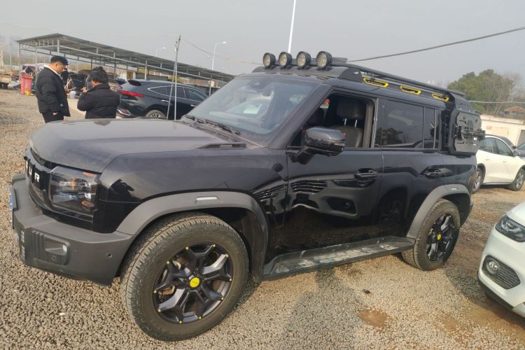 捷途旅行者 2023款 2.0T 四驱穿越PRO+车身外观4