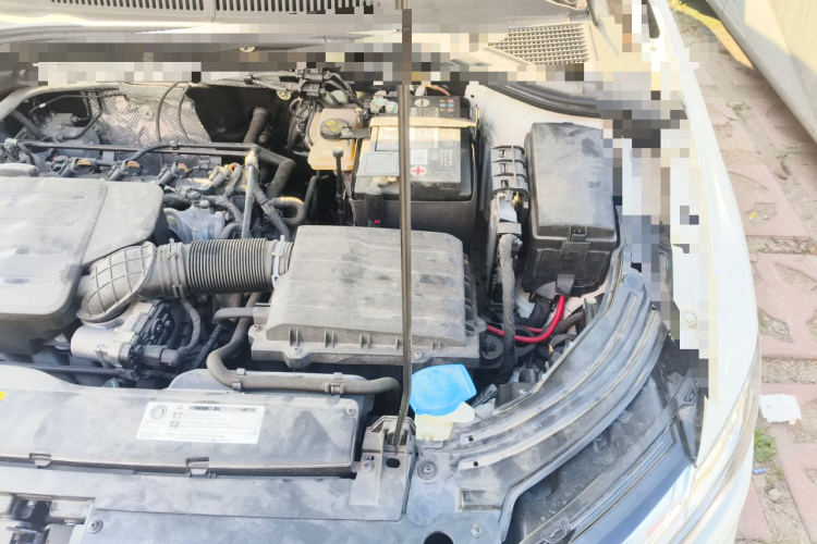 大众 朗逸 2023款 1.5L 自动五百万版机舱底盘26