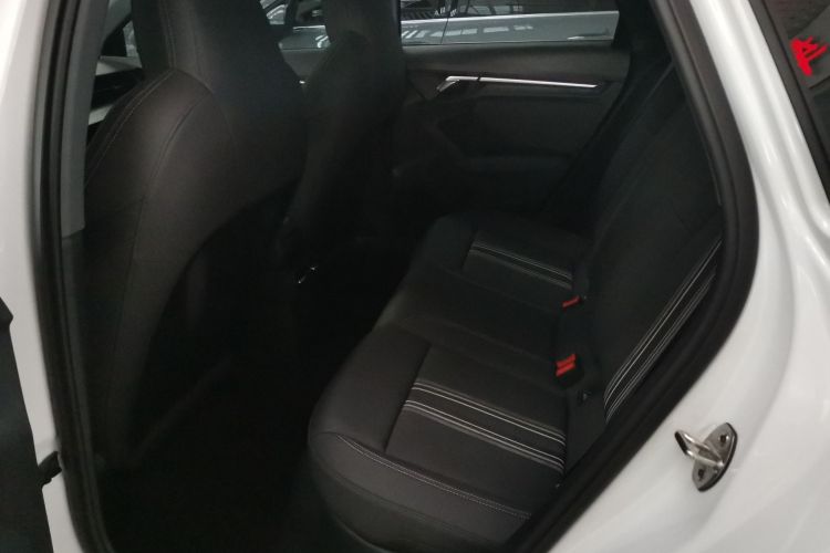 奥迪A3 2023款 改款 Sportback 35 TFSI 时尚运动型中控内饰21