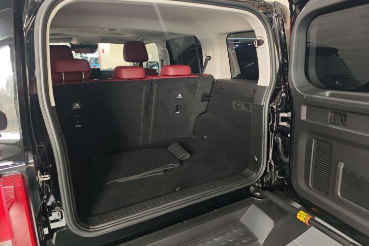 坦克300 2025款 2.4T 柴油版局部细节23