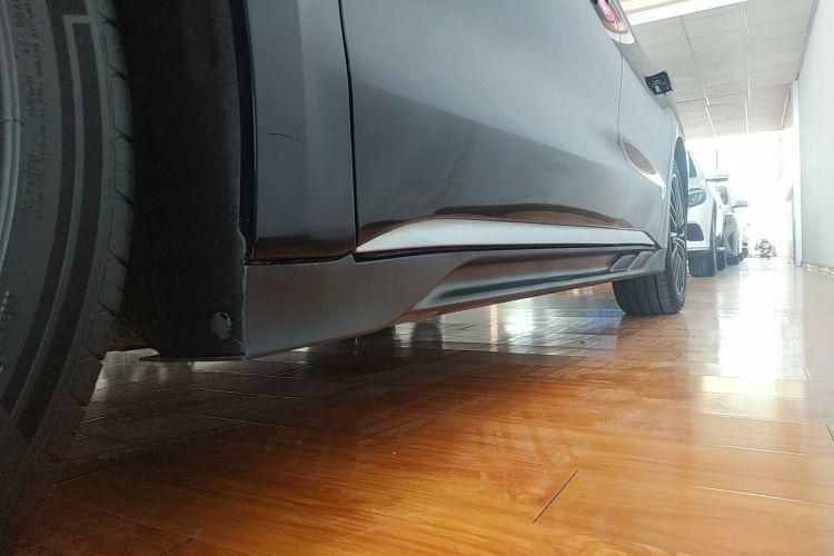 比亚迪 汉 2024款 EV 荣耀版 506KM前驱尊贵型局部细节9002