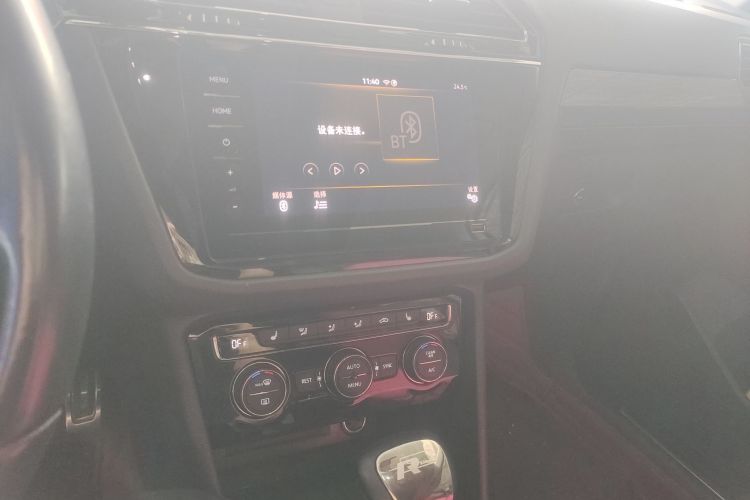 大众 途观L 2021款 330TSI 自动两驱R-Line越享版中控内饰16