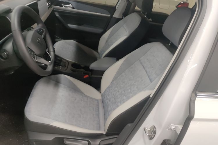 大众 朗逸 2024款 300TSI DSG满逸版中控内饰19