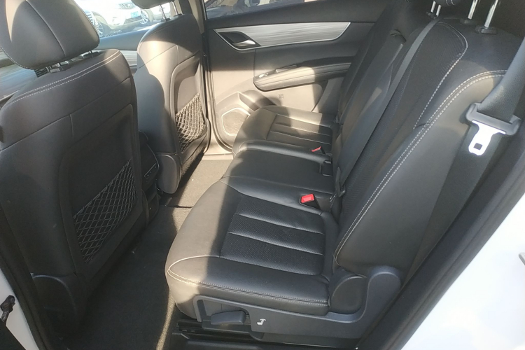 比亚迪 宋MAX新能源 2019款 DM 1.5T 智联致耀型 7座 国V中控内饰21