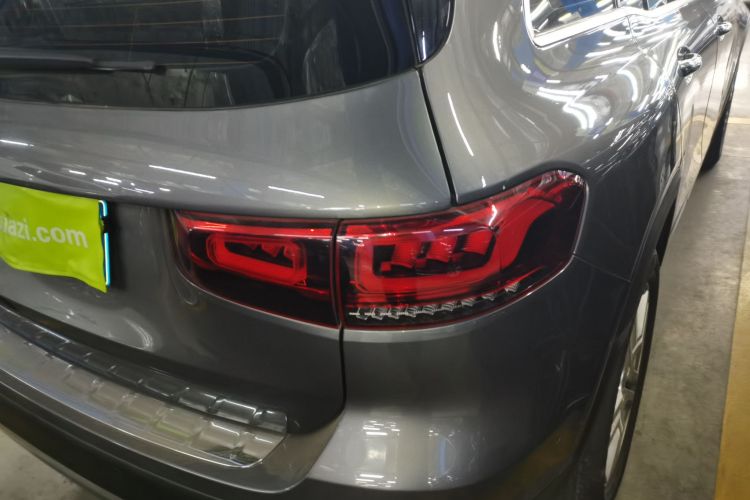 奔驰GLB 2021款 GLB 200 动感型车身外观6006