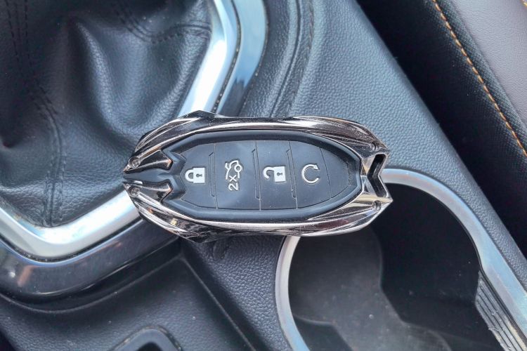 长安CS35PLUS 2019款 1.6L 手动畅联版中控内饰11