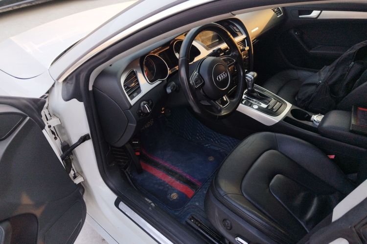 奥迪A5 2016款 Sportback 45 TFSI中控内饰7003