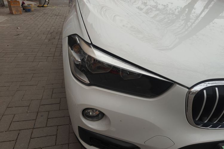 宝马X1 2018款 sDrive18Li 时尚型车身外观8