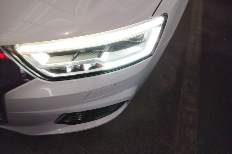 奥迪Q3 2018款 30周年年型 35 TFSI 时尚型局部细节36