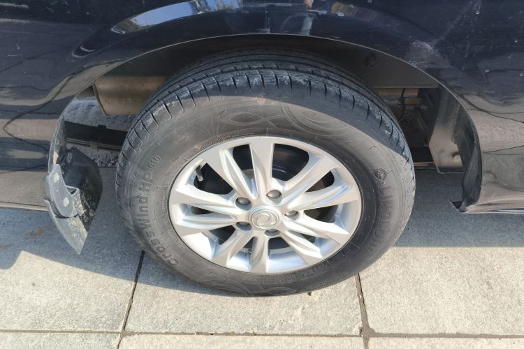 东风风行 菱智 2020款 M5L 1.6L 豪华型 7座车身外观6008