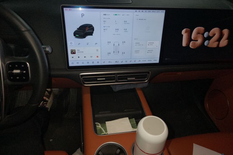 理想汽车 理想L7 2023款 Air中控内饰16