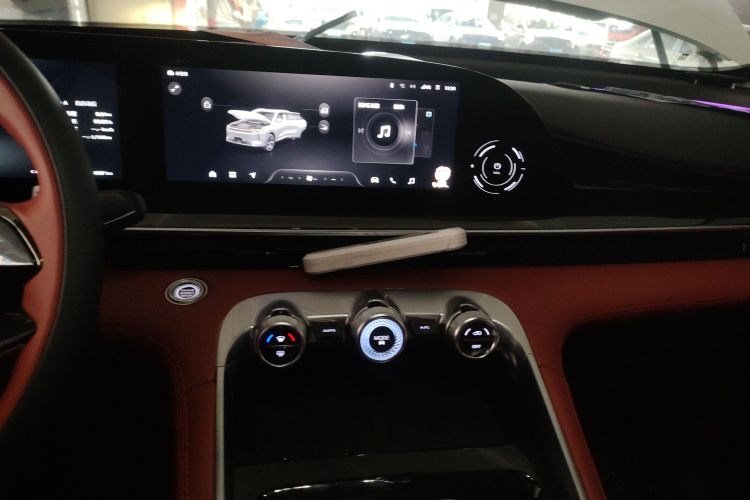 星途瑶光 2023款 400T 两驱优享飞鱼版中控内饰16