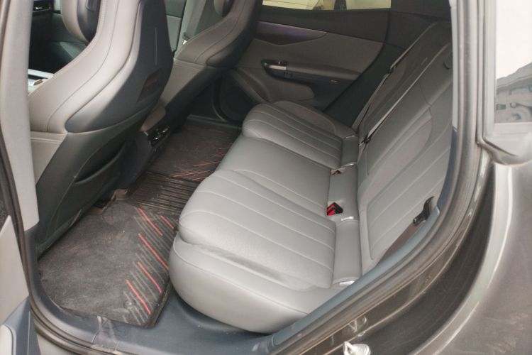 领克07 2024款 EM-P 126长续航 Ultra中控内饰7004