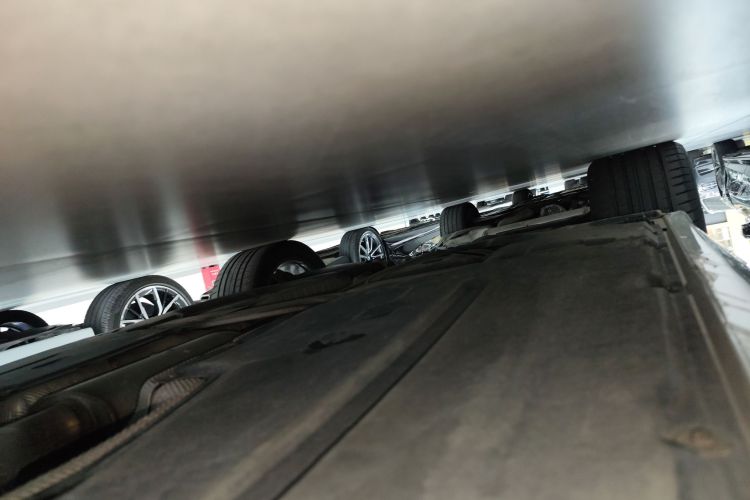 宝马5系(进口) 2018款 525i M运动套装局部细节9001