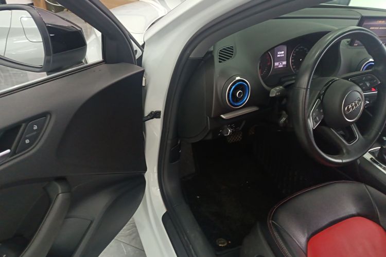 奥迪A3 2020款 Limousine 35 TFSI 进取型 国VI中控内饰20