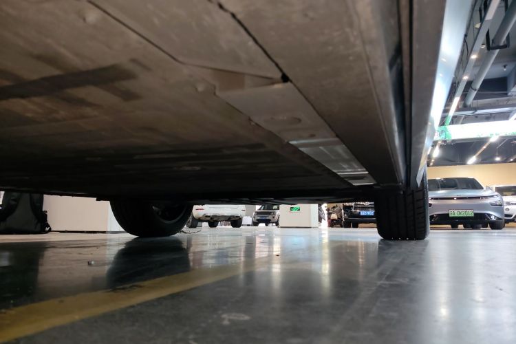 蔚来EC6 2022款 75kWh 运动版局部细节9002