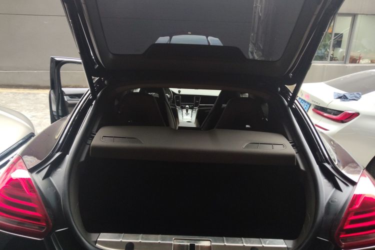 保时捷 2014款 Panamera S Executive 3.0T局部细节23