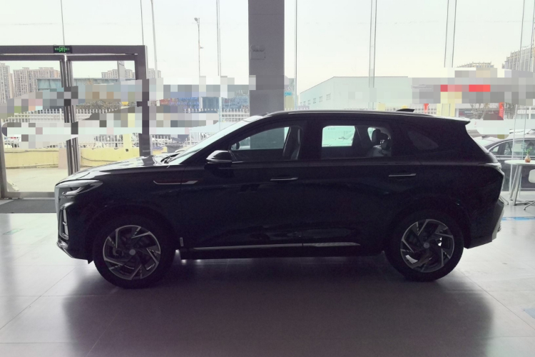 红旗HS3 PHEV 2024款 PHEV 115km 劲为版车身外观4