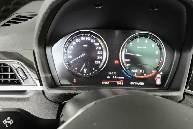 宝马X1 2020款 sDrive25Li 领先型局部细节14