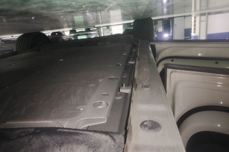 智己汽车 智己LS7 2023款 77kWh Urban Fit后驱版局部细节9002