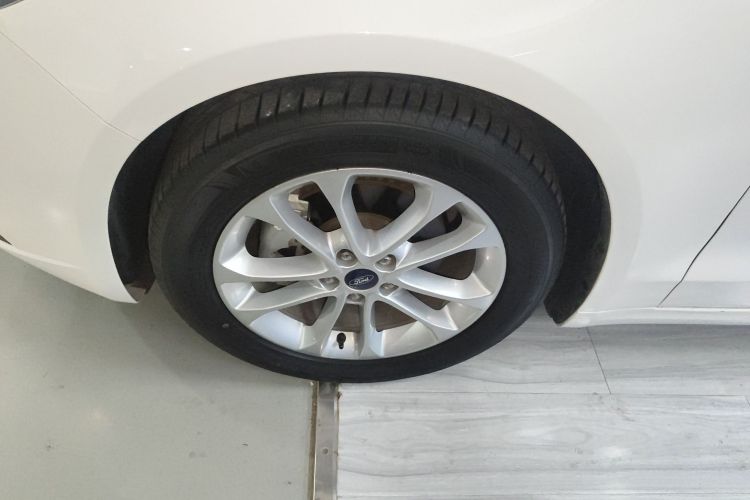 福特 蒙迪欧 2020款 EcoBoost 200 时尚型车身外观6002