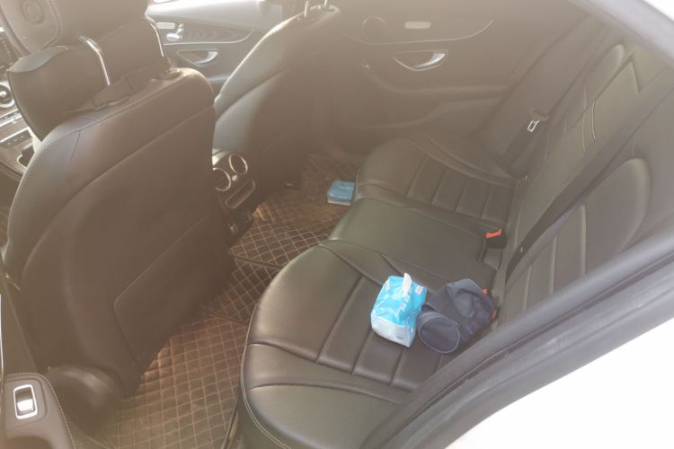 奔驰C级 2020款 改款 C 260 L 运动版中控内饰21